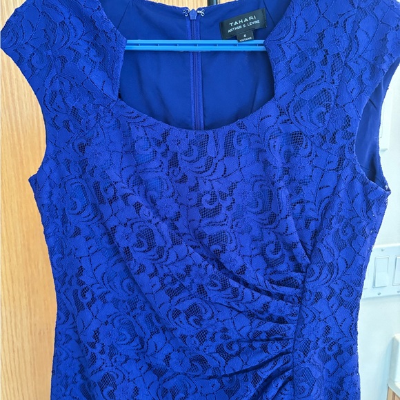 Brand New Tahari Arthur S. Levine Dress - Size 6 - Picture 6 of 8